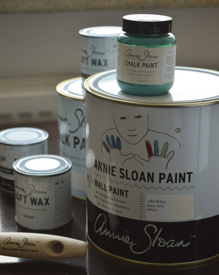 Annie Sloan Wall Paint Review (+ Beginner Friendly Wall Painting Guide)