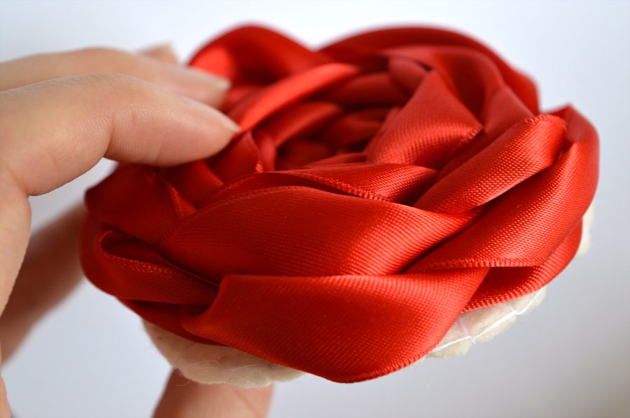 25 Ribbon Roses Diy The Funky Stitch - Satin Ribbon Roses Diy